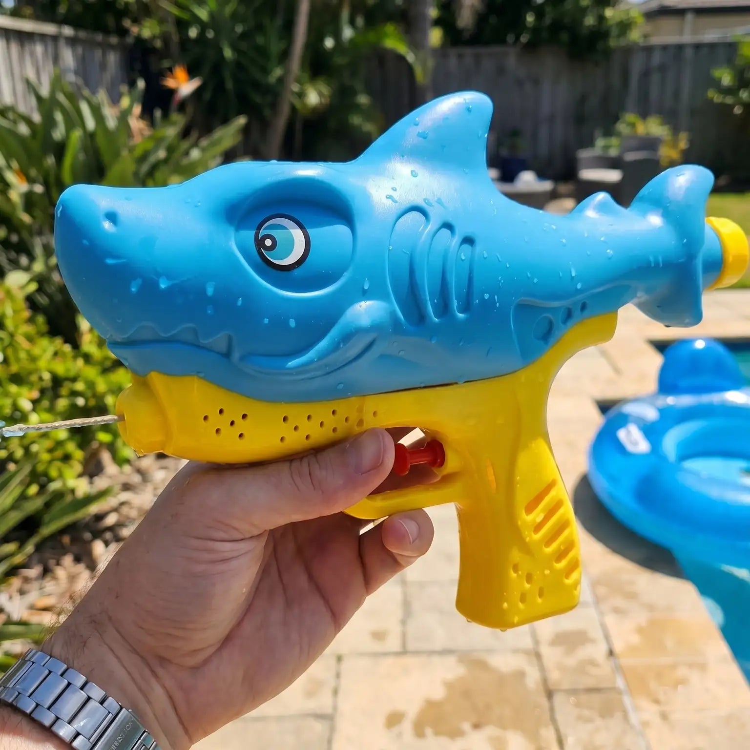 Shark-Blast Water Gun – High-Pressure Squirt Guns